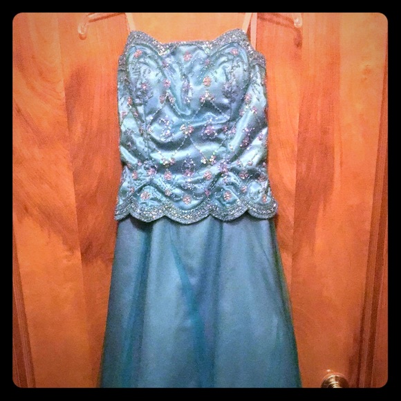 Prom dress