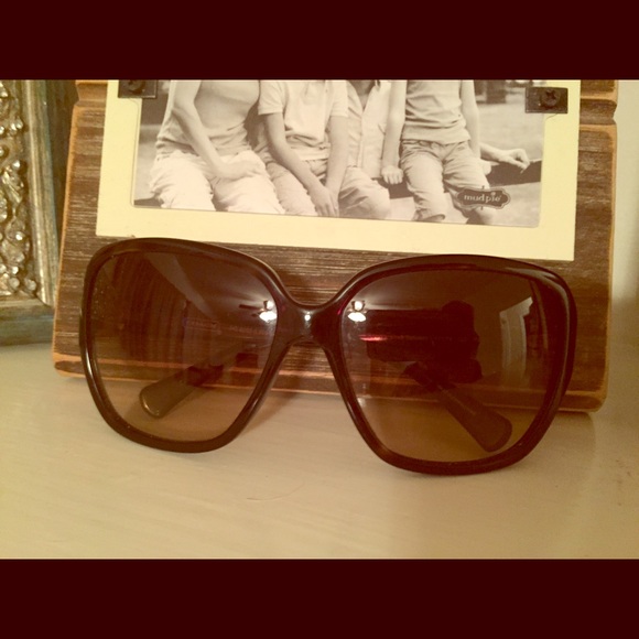 Coach Frames