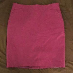 Merona Fuchsia Pencil Skirt size 6