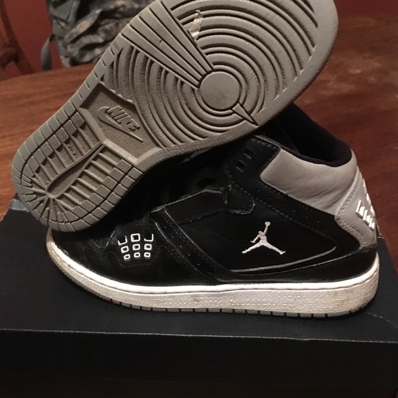 Size 4 Jordan 23.
