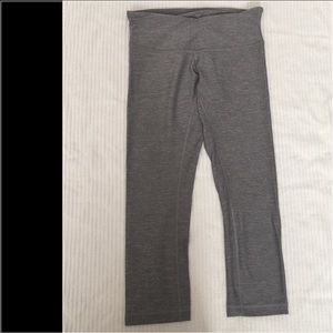 Lululemon Wunder Under Crop Size 4
