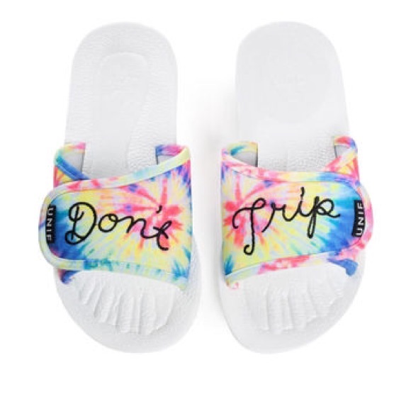 UNIF Slides size 8