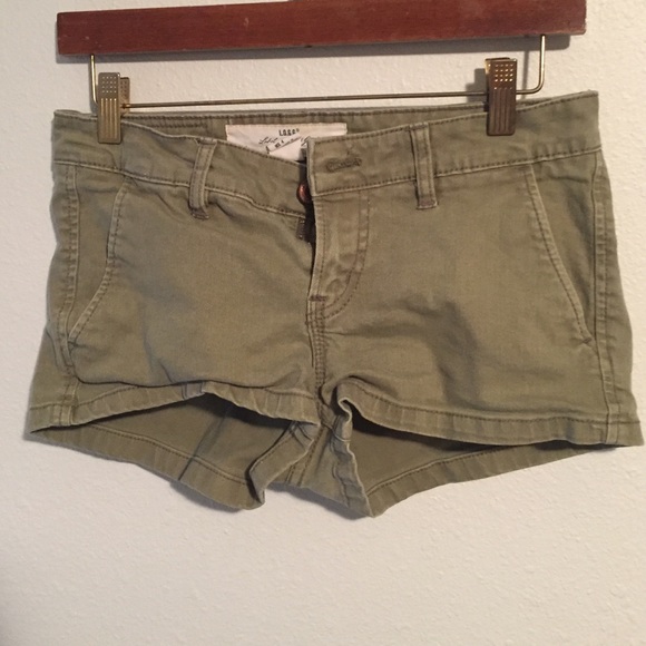 H&m grey olive shorts