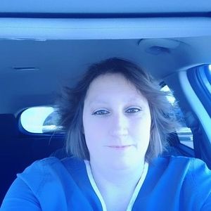 Meet your Posher, Michele
