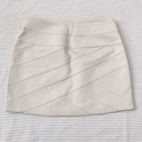 Express skirt size 00