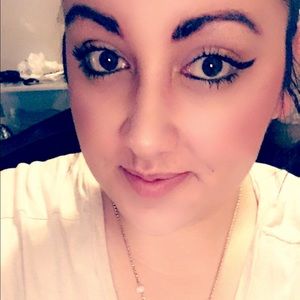 Meet your Posher, Tiffany