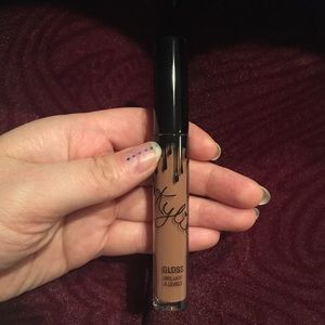 Kylie cosmetics lipgloss in Like
