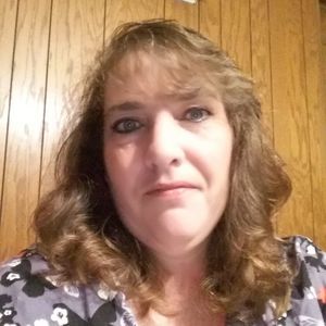 Meet your Posher, Pauline