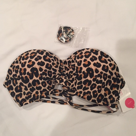 Push-up leopard bikini top