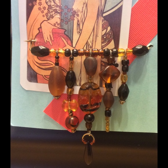 Beaded Pin - Picture 1 of 2