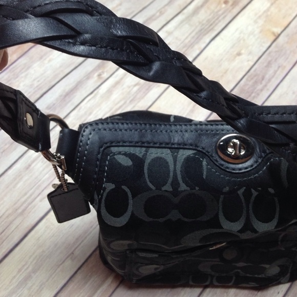 Coach bag! Perfect condition! - Picture 2 of 4