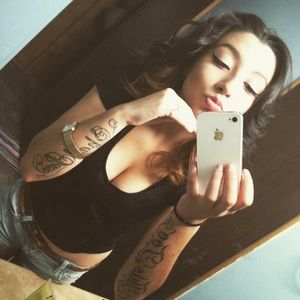 Meet your Posher, Jenna