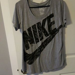 Nike tee