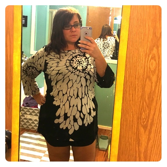 Susan graver top. XL