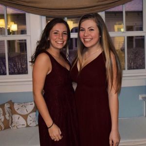 Meet your Posher, Holly