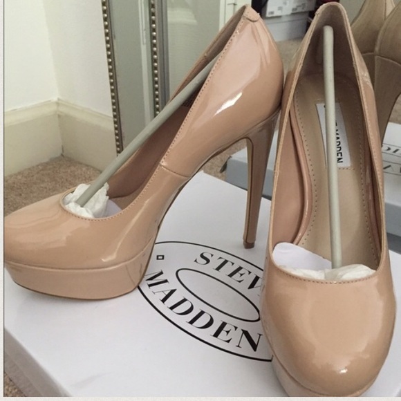 Steve Madden New Demandd Nude Patent Pumps 7.5 - Picture 2 of 4