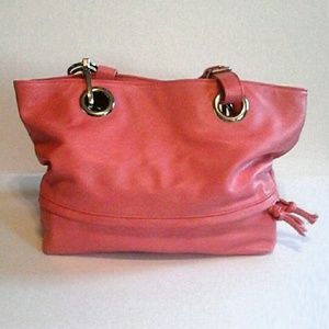 Light Pink with 3 Deep Pockets