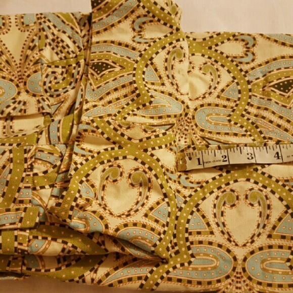 SOLD locally JCREW Print Shorts - Picture 4 of 4