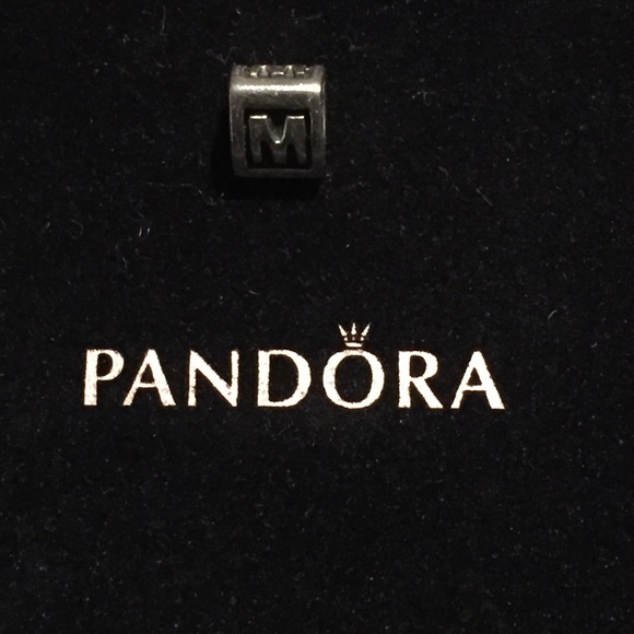 Pandora "M" initial bead
