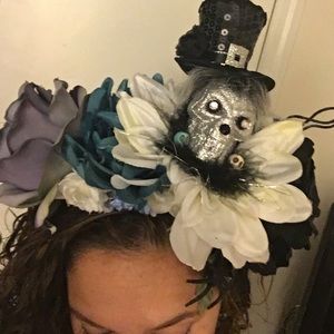 Day of the dead flower skull crown