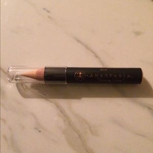 ProPencil Base 1 Anastasia Beverly Hills