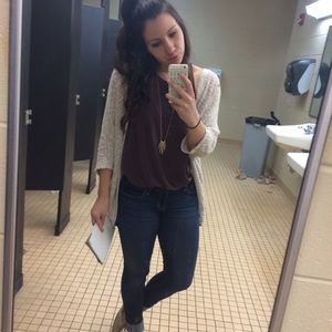 Meet your Posher, Abby