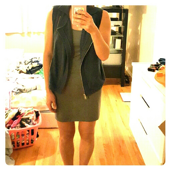 Sleeveless moto style sweater