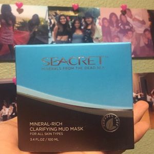 Seacret Clarifying Mud Mask