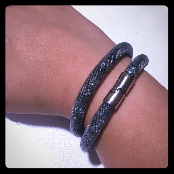 AUTHENTIC Stardust Swarovski double bracelet!