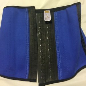 Waist trainer