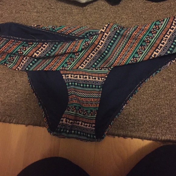 Bikini set(: - Picture 3 of 4