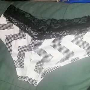 Rue21 size medium boy shorts