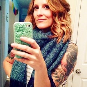 Meet your Posher, Shelton