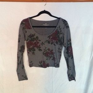 American eagle floral scoop neck crop
