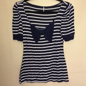 Striped quarter sleeve