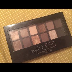 Maybelline the nudes