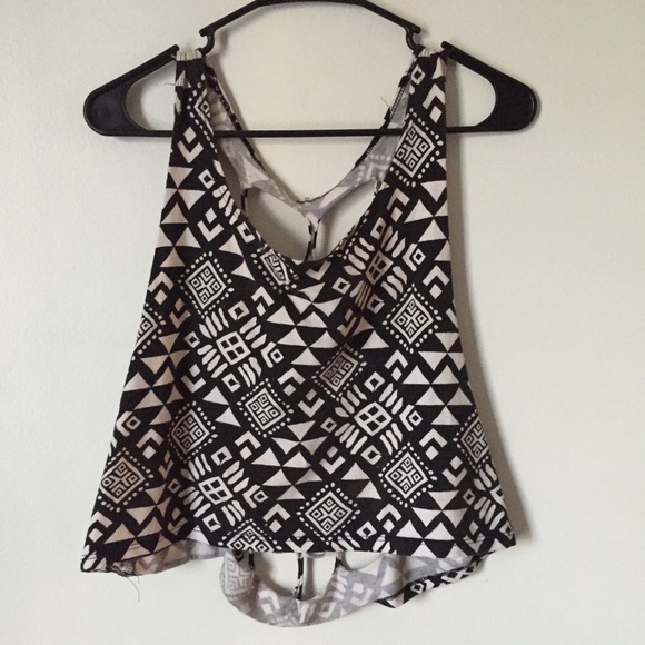 Tribal cut back tank top - Picture 1 of 2