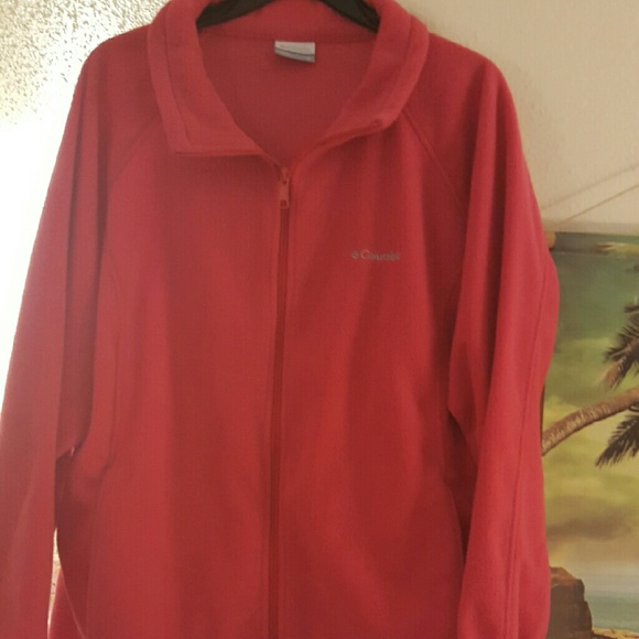 COLUMBIA  LIGHT SOFT FUZZY JACKET