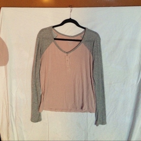 American eagle sparkly baseball tee