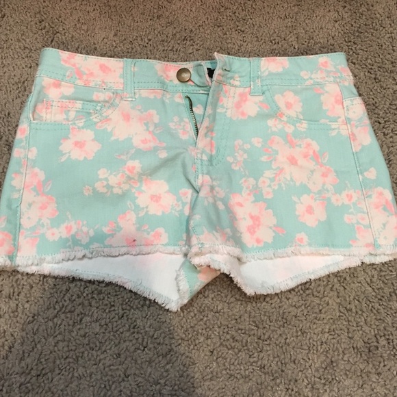 Floral forever 21 shorts!