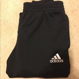Skinny soccer sweats