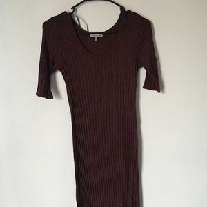 Long shirt with slit on the side