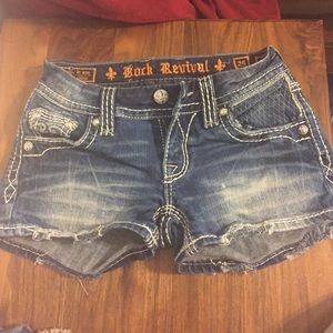 Rock revival shorts size 25