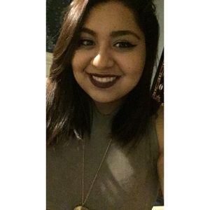 Meet your Posher, Karina