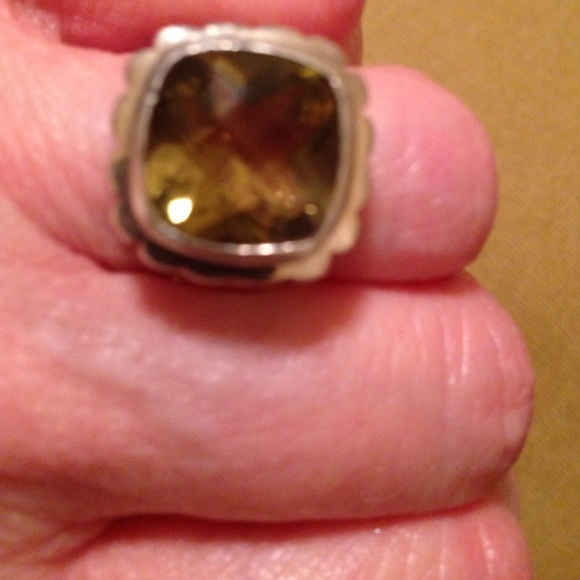 Sterling silver and citrine ring. - Picture 1 of 4