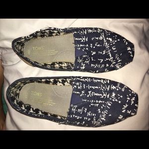 Toms with Calculus Patter