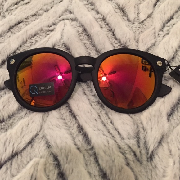 Quay Sunnies!