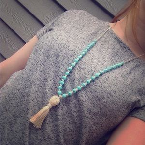 Tassel bead necklace !