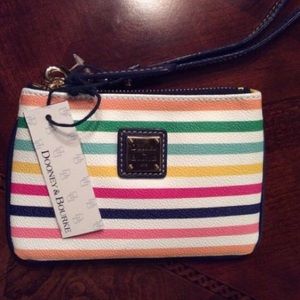 Dooney & Bourke wristlet