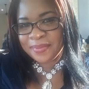 Meet your Posher, Monie